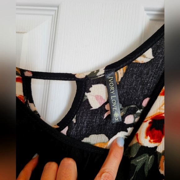 Blouse - Picture 4 of 4